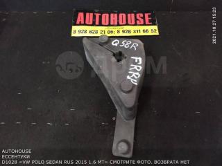 Запчасть уплотнитель крыла AUDI Q5 2016