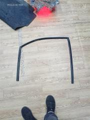 Запчасть уплотнитель стекла двери задний правый KIA SPECTRA