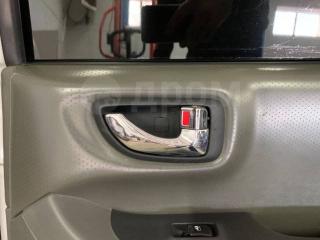 Фото запчасти ручка двери внутренняя задняя правая HYUNDAI SANTA FE CLASSIC Б/У запчасть Запчасть ручка двери внутренняя задняя правая HYUNDAI SANTA FE CLASSIC