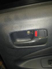 Запчасть ручка двери внутренняя mitsubbishi задняя правая MITSUBISHI COLT