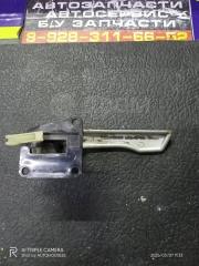 Запчасть ручка двери внутренняя левая Лада Приора 2014