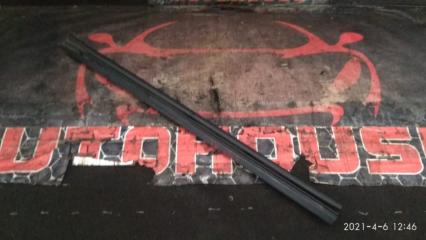 Запчасть молдинг стекла задний левый RENAULT SYMBOL