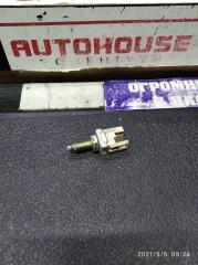 Запчасть датчик включения стопсигнала HYUNDAI GRAND STAREX