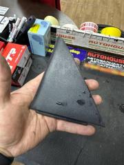 Запчасть накладка задняя правая mazda MILLENIA