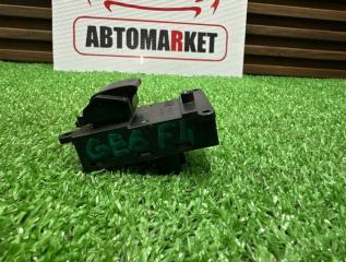 Запчасть кнопка стеклоподъемника HONDA FIT