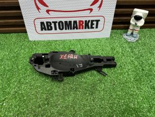 Запчасть кронштейн наружней ручки передний правый BMW X1