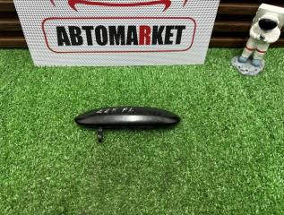 Запчасть ручка двери передняя левая mitsubishi COLT
