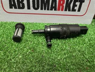 Фото запчасти насос омывателя фар AUDI Q5 2016 Б/У запчасть Запчасть насос омывателя фар AUDI Q5 2016