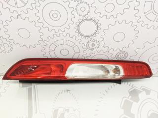 Запчасть фонарь задний левый Ford Focus 2005
