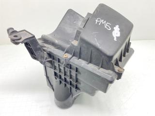 Фото запчасти корпус воздушного фильтра Mazda 3 2005 контрактная запчасть Запчасть корпус воздушного фильтра Mazda 3 2005