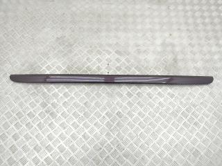 Запчасть накладка двери (крышки) багажника Mercedes E 2002