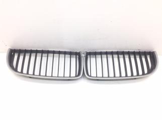 Решетка радиатора BMW 3 2008