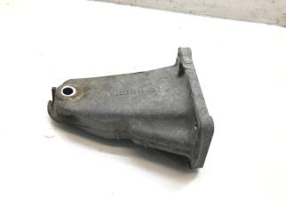 Фото запчасти кронштейн двигателя Mercedes S 2004 контрактная запчасть Запчасть кронштейн двигателя Mercedes S 2004