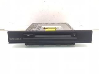 CD-чейнджер BMW X5 2001