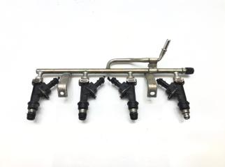 Запчасть топливная рампа Opel Zafira 2006