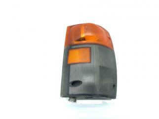 Запчасть поворотник правый Isuzu Elf 2004