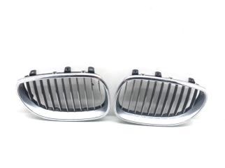 Решетка радиатора BMW 5 2006