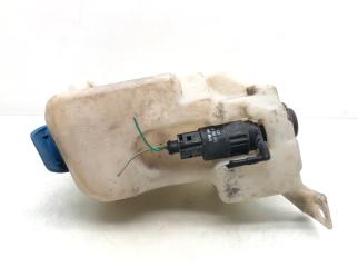 Запчасть бачок омывателя Skoda Octavia 2000