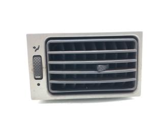 Запчасть дефлектор обдува салона Iveco Eurocargo 2004