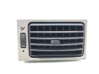 Запчасть дефлектор обдува салона Iveco Eurocargo 2004