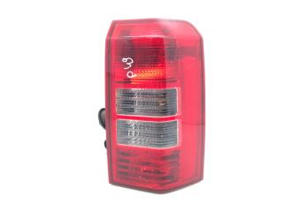 Фонарь задний правый Jeep Patriot 2011