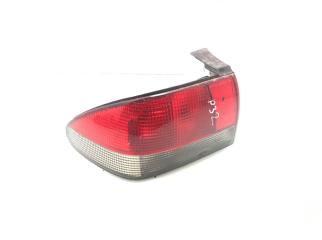 Запчасть фонарь задний левый Saab 900 1997
