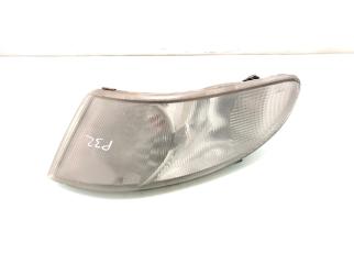 Запчасть поворотник левый Saab 900 1997