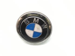 Эмблема BMW 1 2012