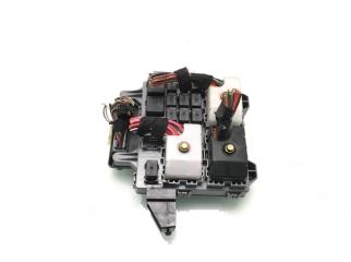 Блок предохранителей Jeep Cherokee 2004