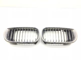 Решетка радиатора BMW 3 2005