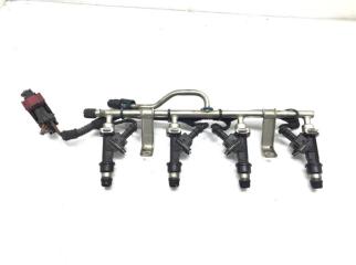 Запчасть топливная рампа Opel Astra 2005