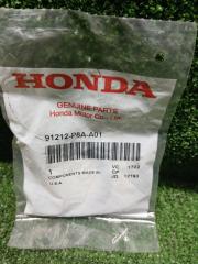 Запчасть сальник двигателя Honda