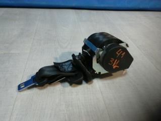 Запчасть ремень безопасности задний Renault Sandero 2011