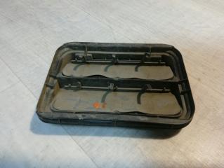 Запчасть решетка вентиляционная Renault Sandero 2011