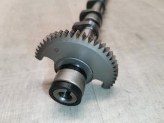 Распредвал Peugeot 308