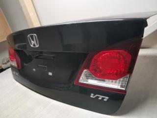 Крышка багажника Civic 4D Крышка багажника Civic 4D