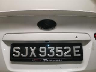 Запчасть накладка крышки багажника Kia Cerato