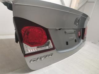 Крышка багажника Civic 4D Крышка багажника Civic 4D
