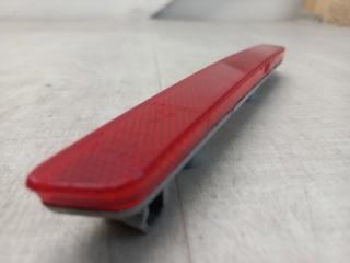 Запчасть катафот заднего бампера правый Mazda 6 2008