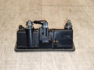 Кнопка открывания багажника Volkswagen Jetta 6