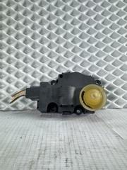 Фото запчасти сервопривод заслонок печки Jaguar XF 2014 контрактная запчасть Запчасть сервопривод заслонок печки Jaguar XF 2014