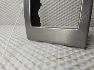 Дефлектор воздушный передний правый Jaguar XF X250 306DT