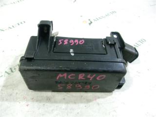 Блок предохранителей TOYOTA ESTIMA контрактная Блок предохранителей TOYOTA ESTIMA