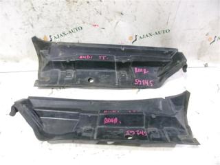 Запчасть подкрылок задний AUDI TT