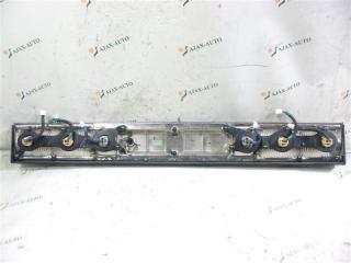 Вставка между стопов TOYOTA CENTURY GZG50 40-13 1 ракурс