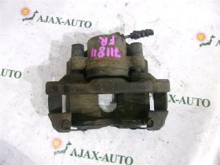 Суппорт передний правый MAZDA DEMIO