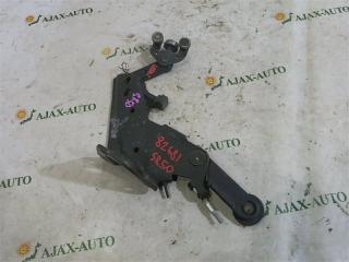 Петля дверная левая TOYOTA NOAH