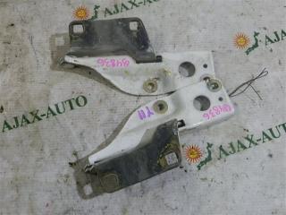 Петля капота NISSAN WINGROAD