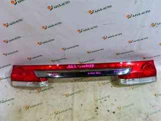 Вставка между стопов HONDA STEP WAGON