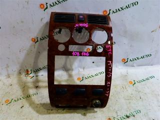 Консоль магнитофона TOYOTA DUET